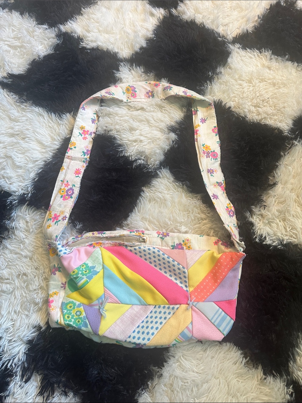 Patchwork Floral Strap Crossbody Bag - Multicolor